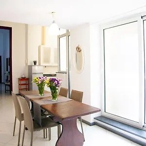 Casa Del Plebiscito , Napoli Italia