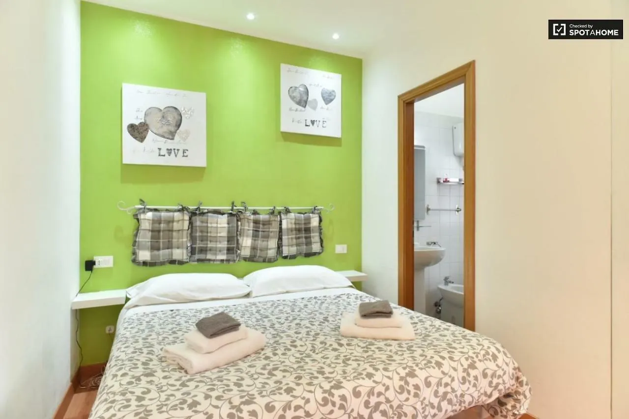 Magenta Superior Terrione 83 Apartment Rome Italy