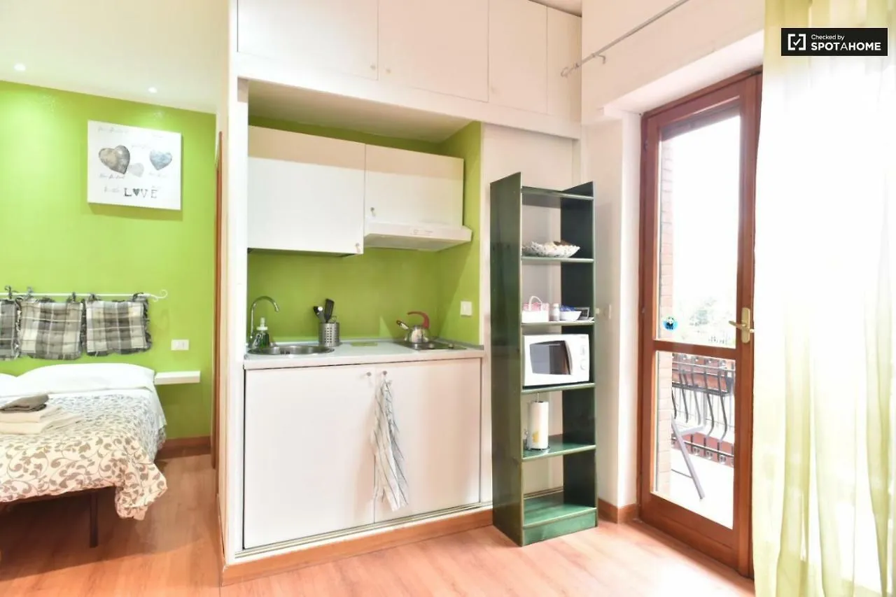 Magenta Superior Terrione 83 Apartment Rome