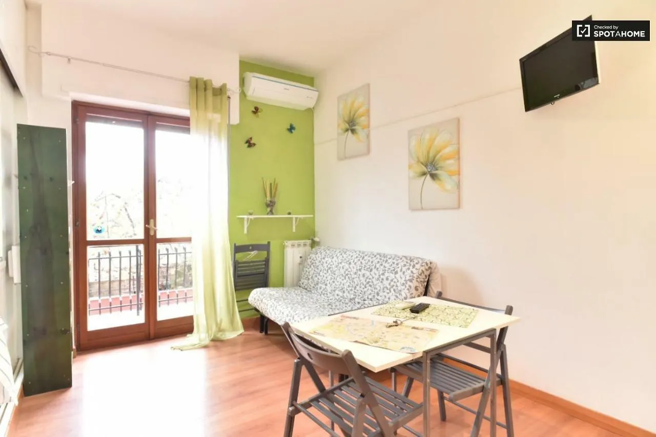 Magenta Superior Terrione 83 Apartment Rome